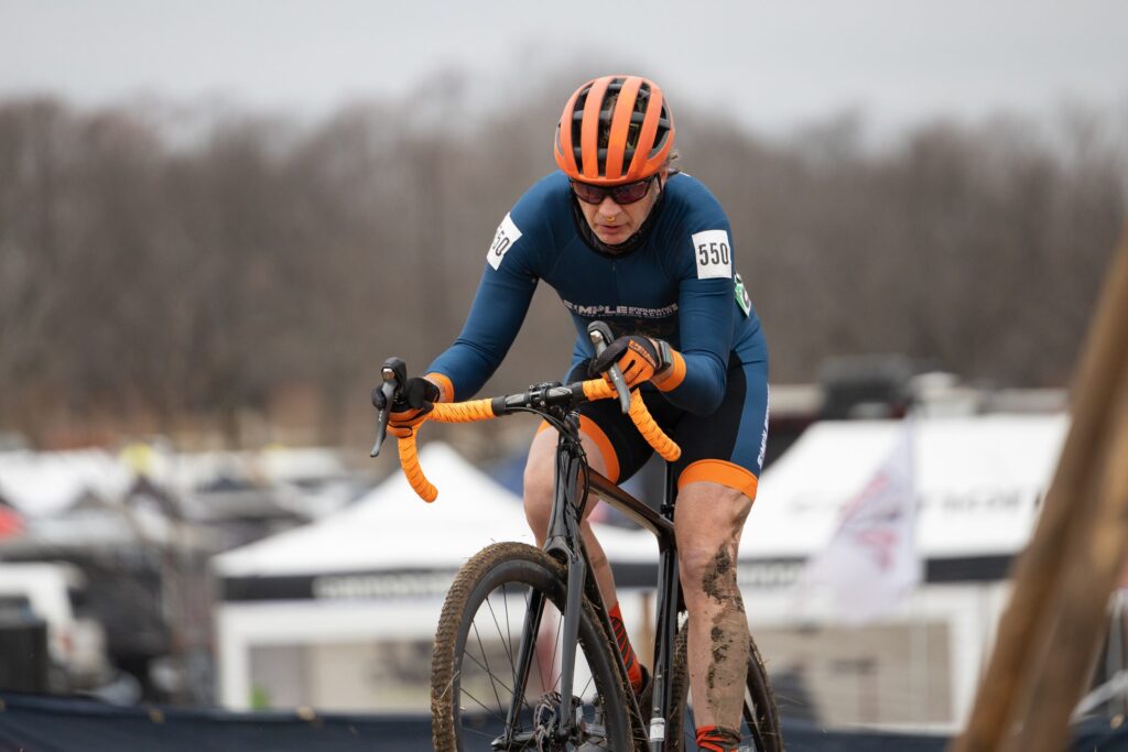 Masters cyclocross racer in Simple Endurance kit at national championships